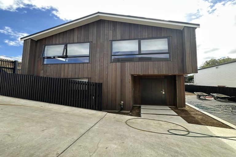 Photo of property in 46b Centorian Drive, Windsor Park, Auckland, 0632
