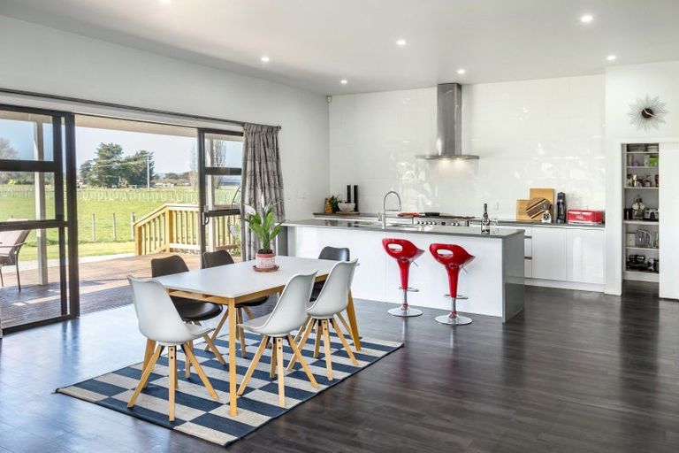 Photo of property in 53 Oak Street, Masterton, 5810