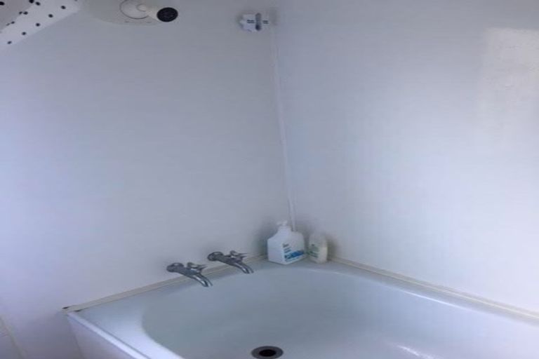 Photo of property in 4/6 Richmond Street, Petone, Lower Hutt, 5012