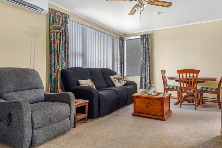 Photo of property in 33 Lord Cobham Avenue, Whakatane, 3120