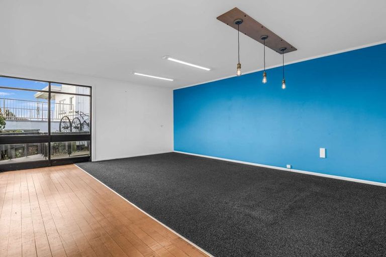 Photo of property in 21 Lyon Street, Featherston, 5710