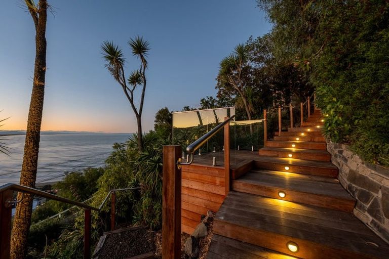 Photo of property in 82 Scarborough Road, Scarborough, Christchurch, 8081
