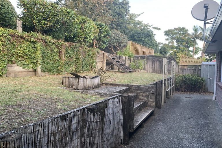 Photo of property in 21 Central Park Drive, Te Atatu South, Auckland, 0610