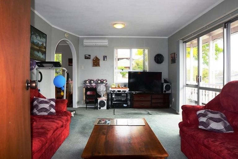 Photo of property in 53 Poaka Avenue, Dinsdale, Hamilton, 3204