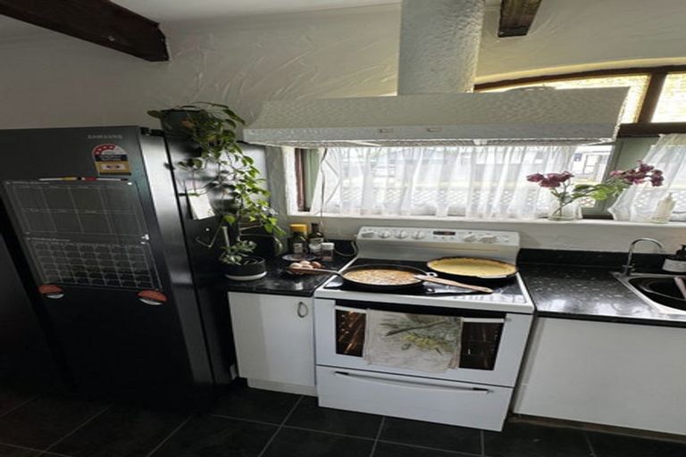 Photo of property in 1 Lantana Avenue, Bell Block, New Plymouth, 4312