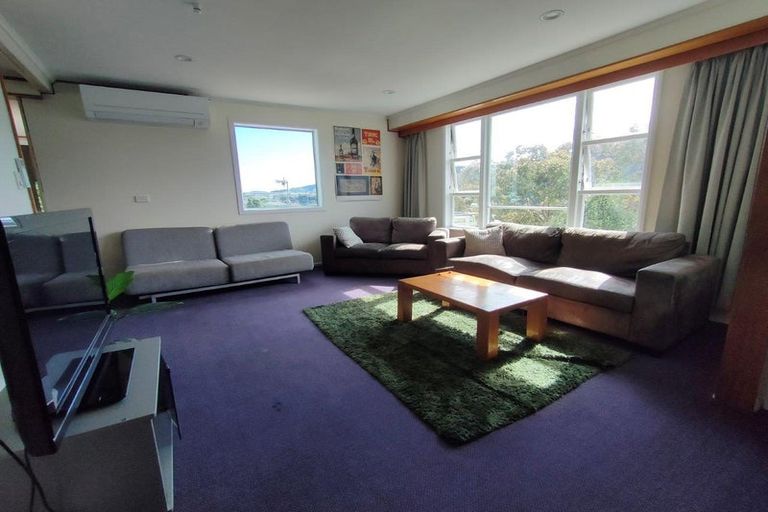 Photo of property in 8b Cam Street, Island Bay, Wellington, 6023