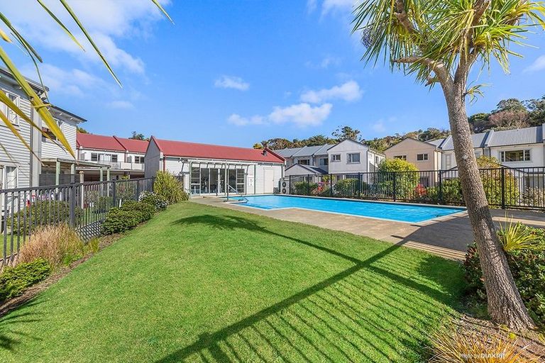 Photo of property in Monterey Apartments, 11/232 Middleton Road, Glenside, Wellington, 6037