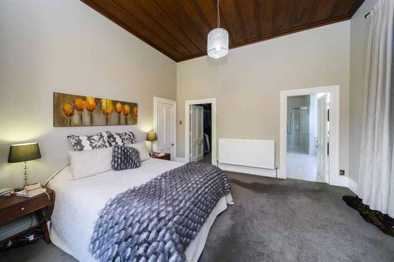 Photo of property in 16 Bond Street, Marton, 4710