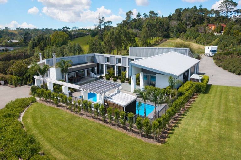 Photo of property in 153h Green Road, Dairy Flat, Albany, 0792