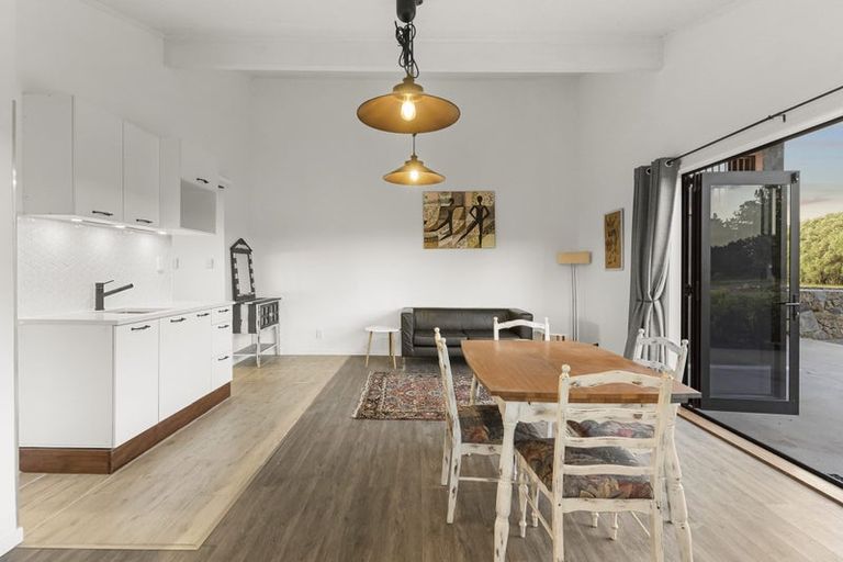 Photo of property in 337a Clarks Beach Road, Clarks Beach, Pukekohe, 2679