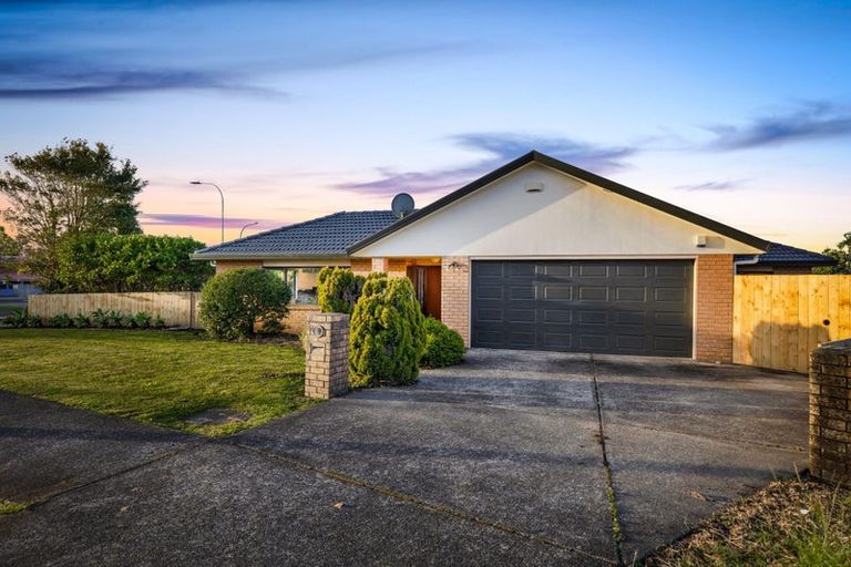 Photo of property in 51 Semillon Avenue, Henderson, Auckland, 0612