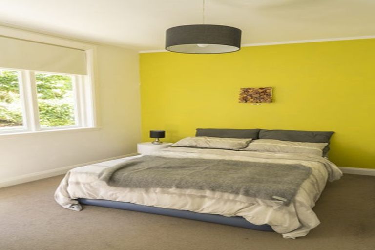 Photo of property in 34 Moana Road, Kelburn, Wellington, 6012