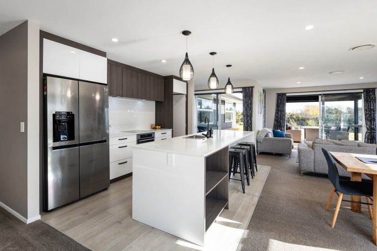 Photo of property in 15 Hyatt Close, Leamington, Cambridge, 3432