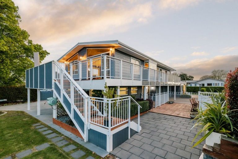 Photo of property in 1 Morrow Avenue, St Andrews, Hamilton, 3200