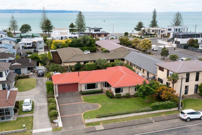 Photo of property in 28 Meeanee Quay, Westshore, Napier, 4110