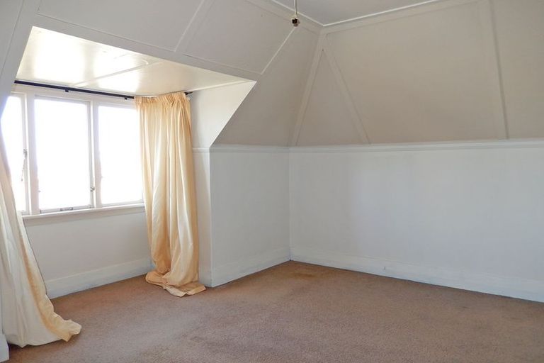 Photo of property in 11 Wharfe Street, South Hill, Oamaru, 9400