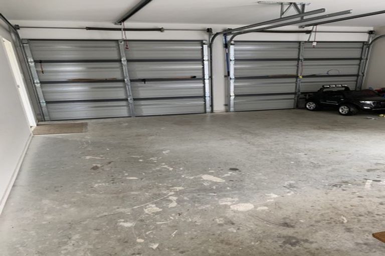 Photo of property in 17 Kapia Drive, Takanini, 2112