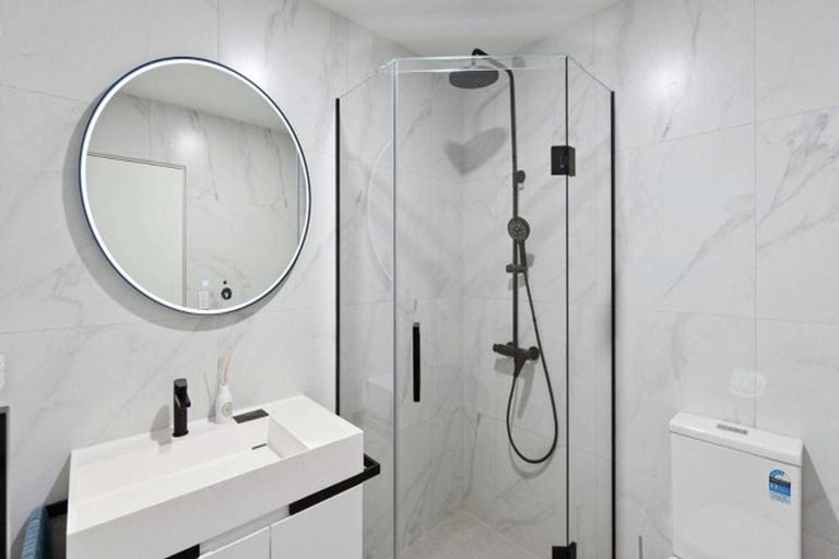 Photo of property in 57a Edmonton Road, Henderson, Auckland, 0612