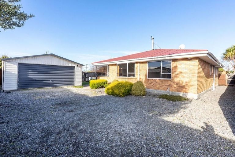 Photo of property in 12 Brixton Street, Islington, Christchurch, 8042
