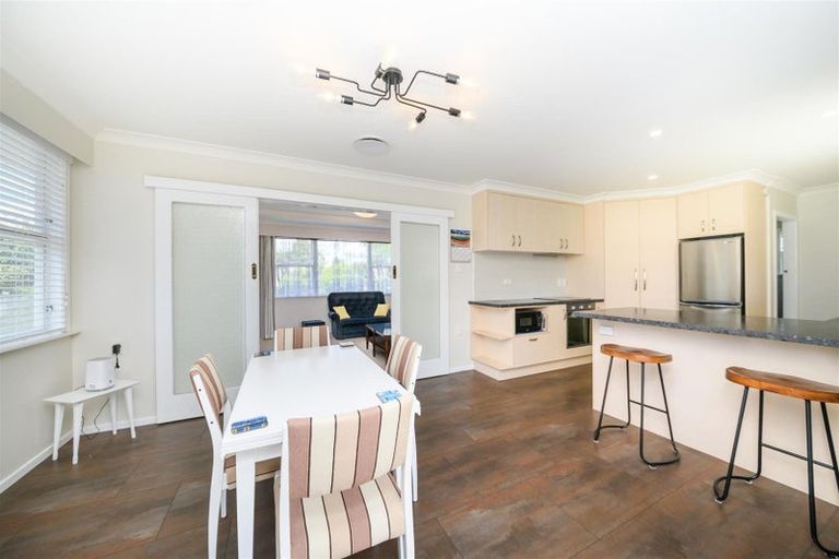 Photo of property in 10 Bond Street, Marton, 4710