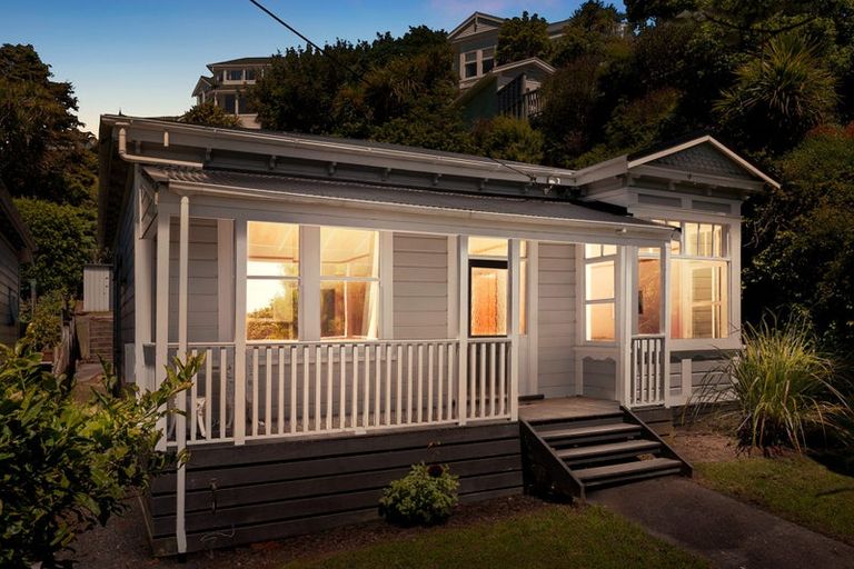 Photo of property in 9 Laura Avenue, Brooklyn, Wellington, 6021