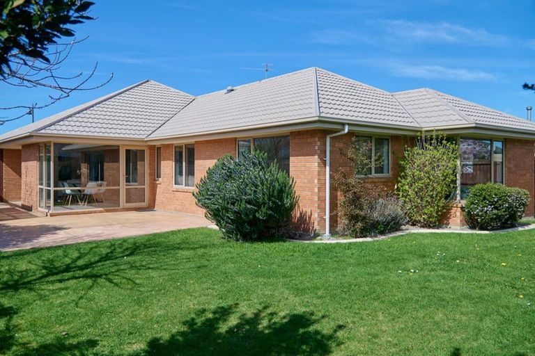 Photo of property in 5 Robinia Place, Wigram, Christchurch, 8042