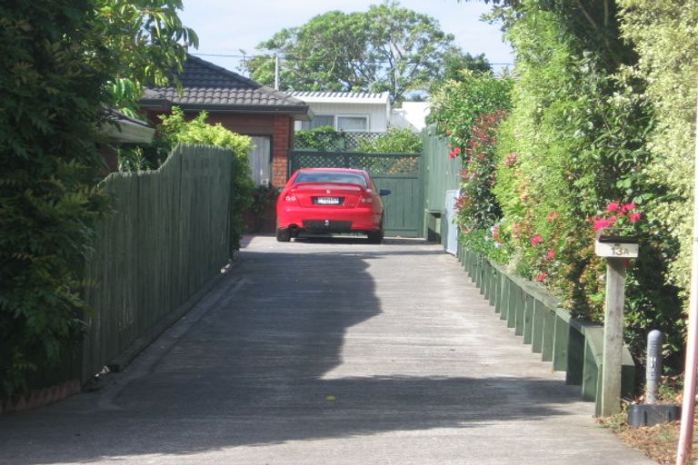 Photo of property in 2/13 Thornton Road, Milford, Auckland, 0620