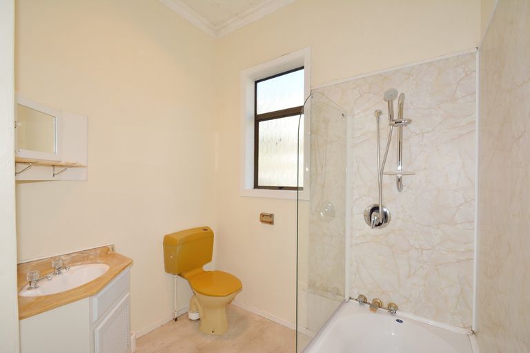 Photo of property in 18 Motu Street, Saint Clair, Dunedin, 9012