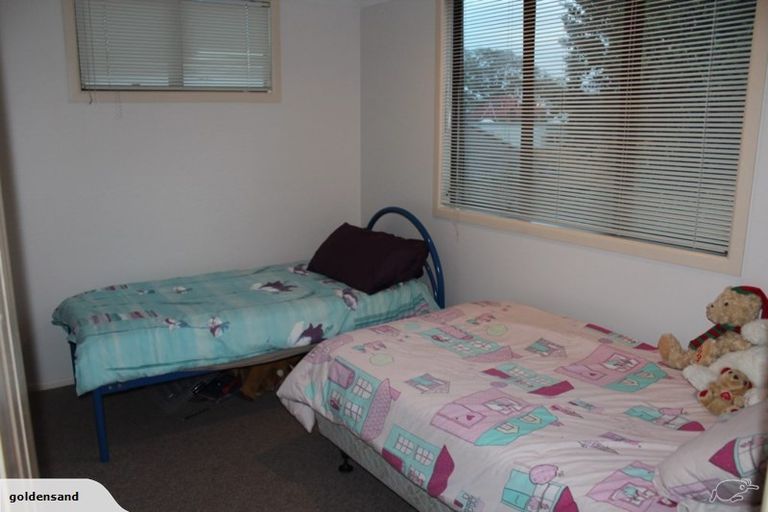 Photo of property in 14 Walter Macdonald Street, Howick, Auckland, 2014