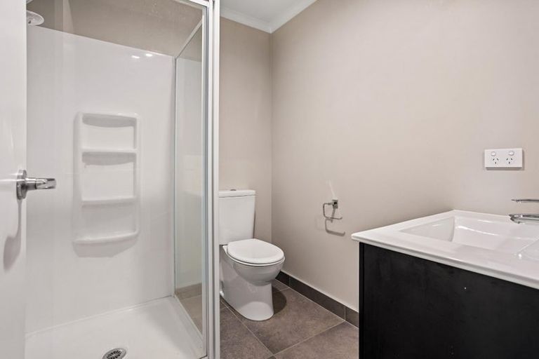 Photo of property in 11 Kerewhenua Crescent, Hobsonville, Auckland, 0616