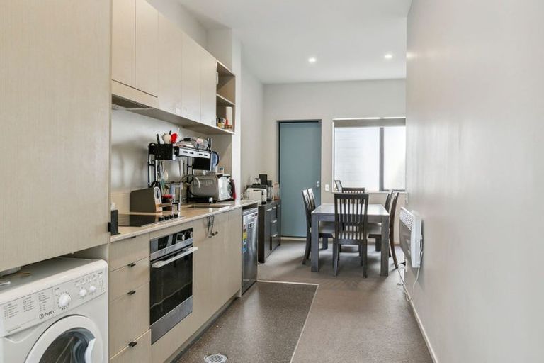 Photo of property in Aniva Terrace, 12 Arney Street, Newtown, Wellington, 6021