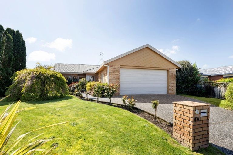 Photo of property in 26 Northmeadow Drive, Rototuna, Hamilton, 3210