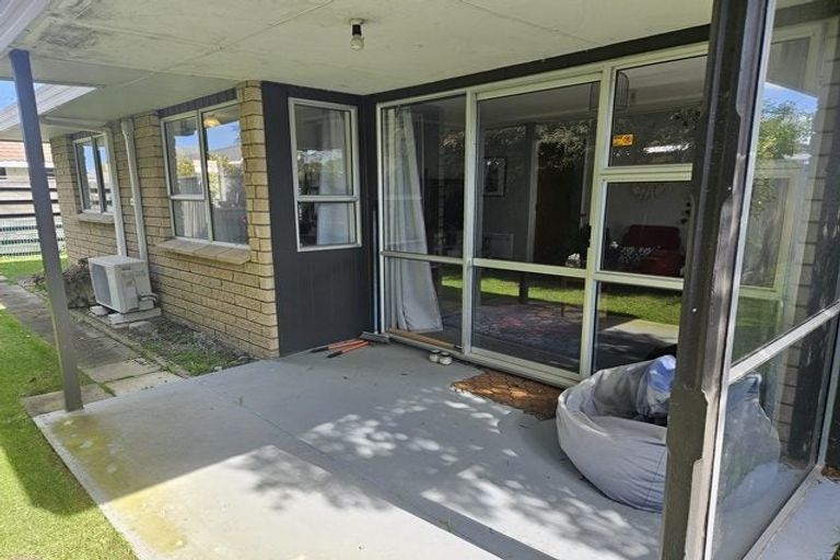 Photo of property in 3/99 Vogel Street, Roslyn, Palmerston North, 4414