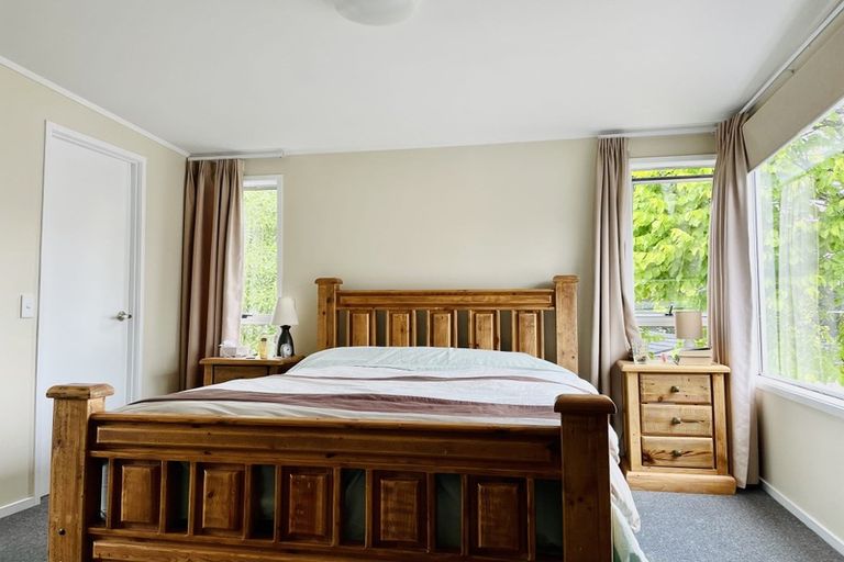 Photo of property in 3 Ballial Place, West Harbour, Auckland, 0618