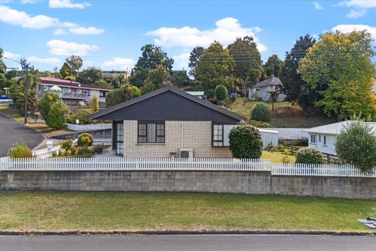 Photo of property in 2-4 Saint Lukes Crescent, Te Kuiti, 3910