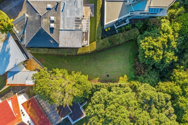 Photo of property in 2/79 Sylvan Avenue, Northcote, Auckland, 0627