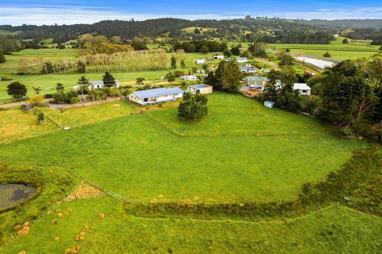 Photo of property in 62 Old Road North, Whakapara, Hikurangi, 0182