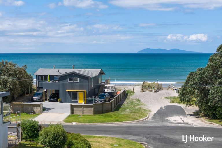 Photo of property in 63 Broadway Road, Waihi Beach, 3611