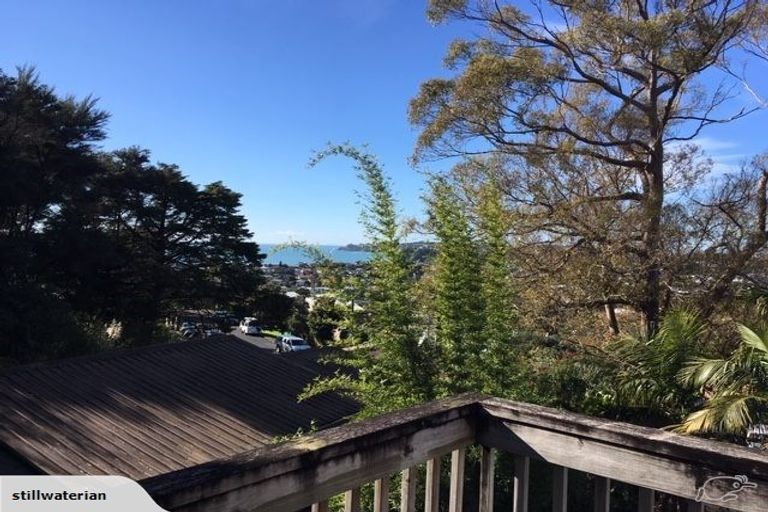 Photo of property in 25 Elliston Crescent, Stanmore Bay, Whangaparaoa, 0932