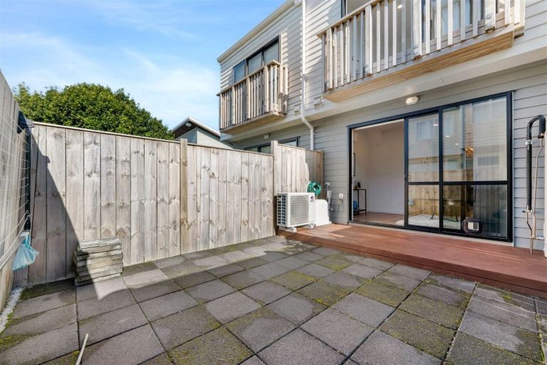 Photo of property in 6/17 Woodford Avenue, Henderson, Auckland, 0610