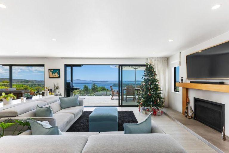 Photo of property in 255 Paroa Bay Road, Russell, 0272