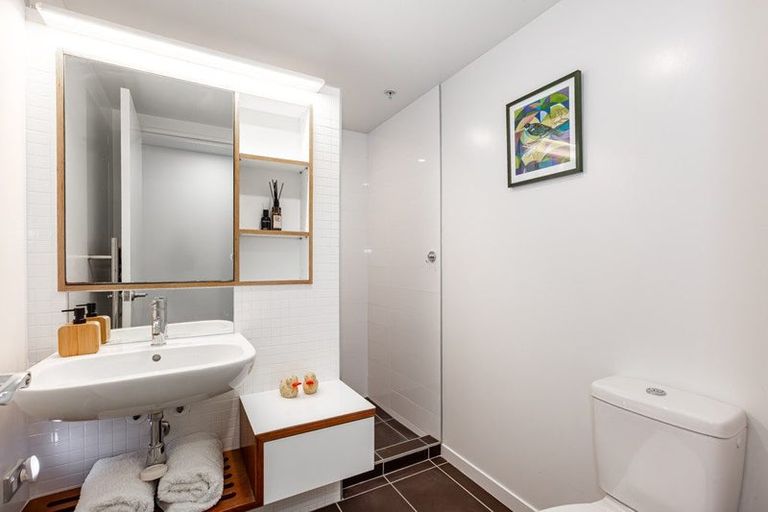 Photo of property in Piermont Apartments, 3d/82 Cable Street, Te Aro, Wellington, 6011