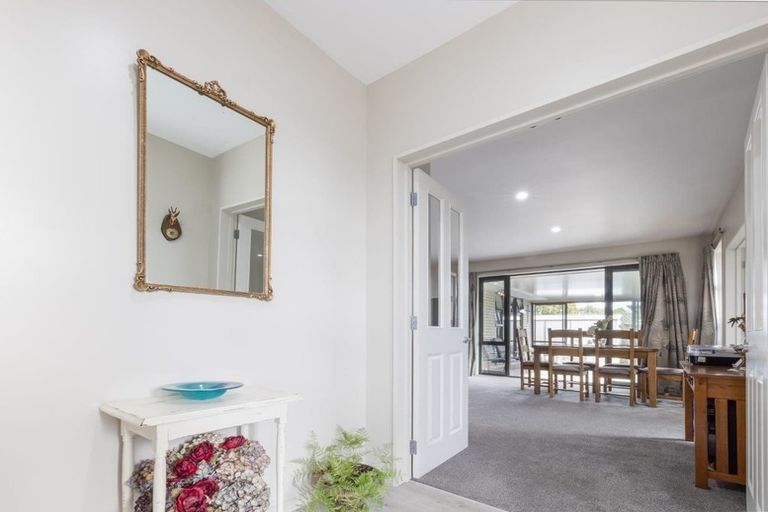 Photo of property in 45 Burnham School Road, Rolleston, 7614