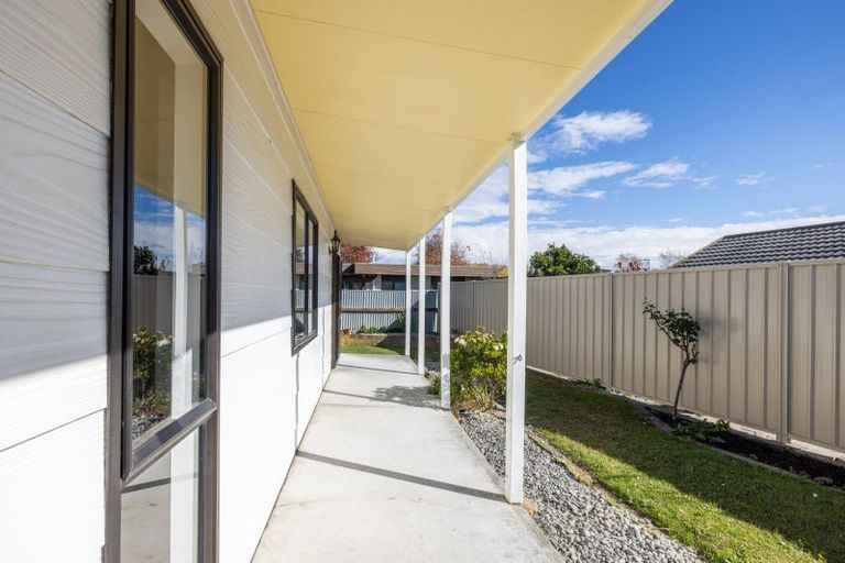 Photo of property in 8b Tukes Place, Greenmeadows, Napier, 4112