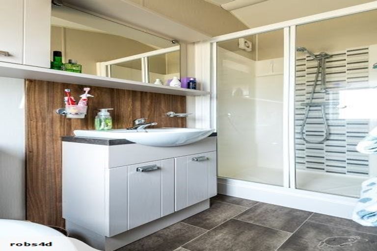 Photo of property in 299 Oira Road, Karaka, Drury, 2578