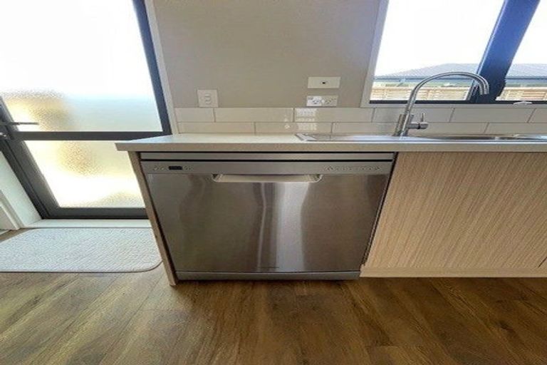 Photo of property in 1/57 Geraldine Street, Edgeware, Christchurch, 8013