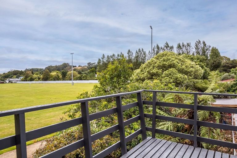 Photo of property in 6 Totara Place, Pahiatua, 4910
