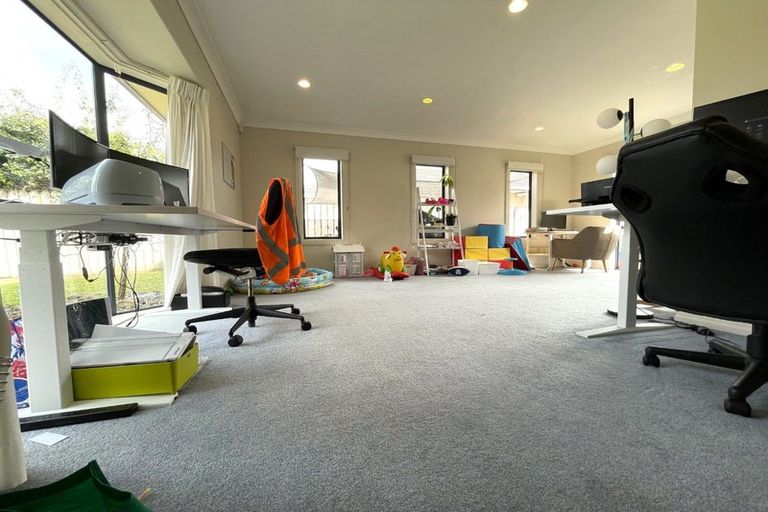Photo of property in 50 Ksenia Drive, Flat Bush, Auckland, 2019