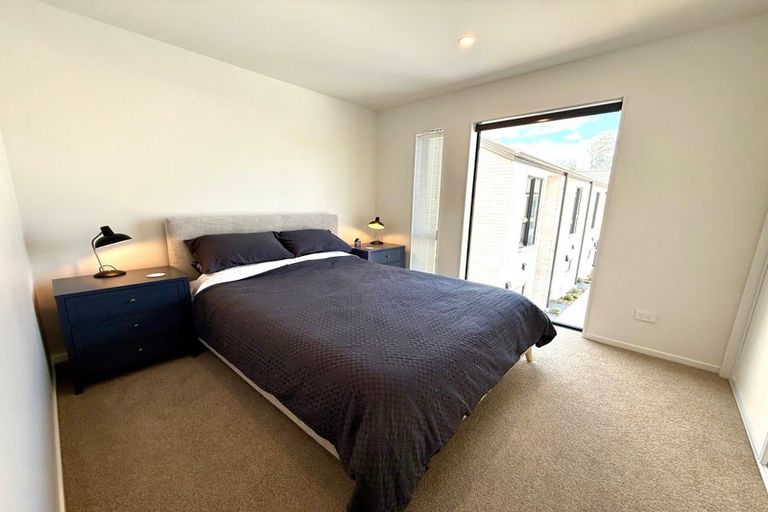 Photo of property in 6/90 Holly Road, St Albans, Christchurch, 8014