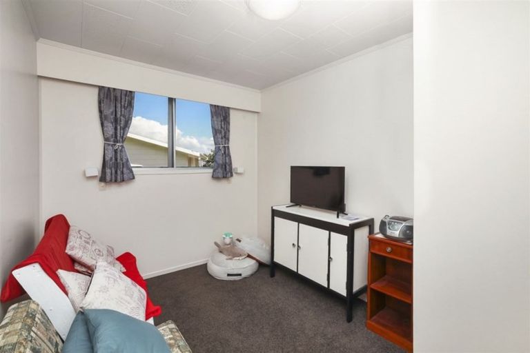 Photo of property in 1 West Crescent, Te Puru, Thames, 3575
